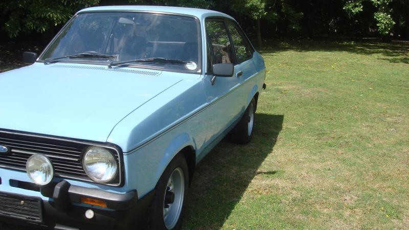 FORD ESCORT