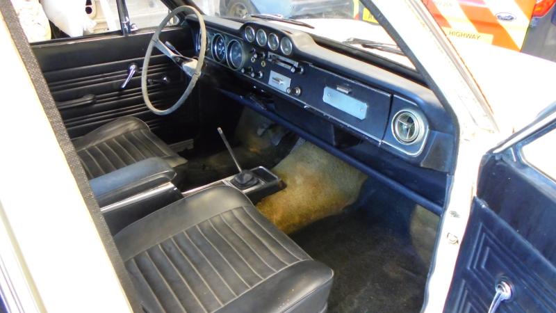 FORD CORTINA