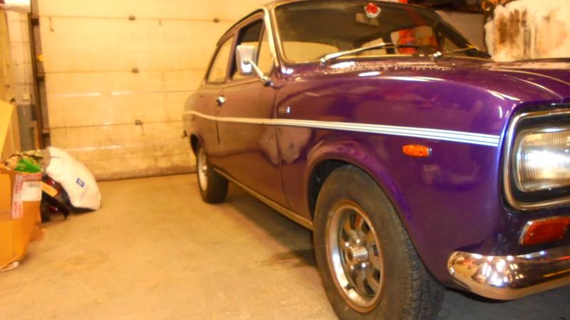 FORD ESCORT 1300E